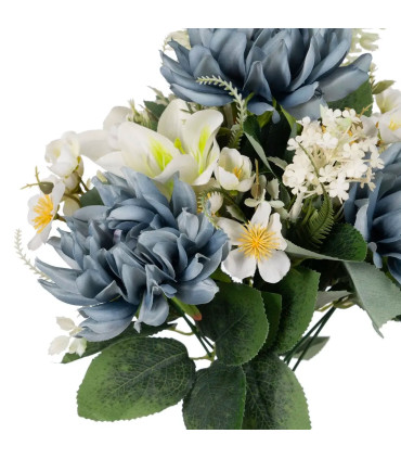 Flower bouquet roses