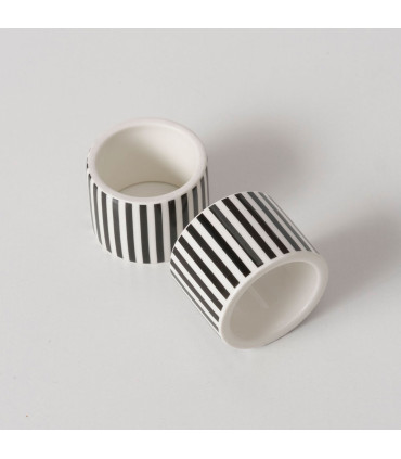 Set de 2 ronds de serviette en céramique blanche et noire 5x5x4cm