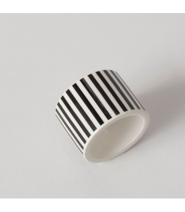 Set de 2 ronds de serviette en céramique blanche et noire 5x5x4cm