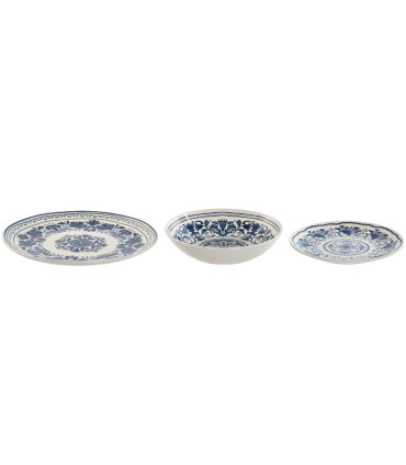 Set of 18 plates