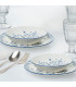 Service de 18 assiettes en porcelaine florale bleue: plates, creuses et à dessert