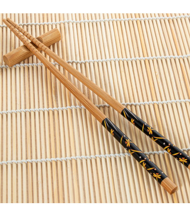 Coffret sushi complet: bols, baguettes, napperons et accessoires