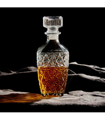 Carafe à whisky en verre conique 900ml