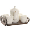 Set de 4 tasses avec théière porcelaine blanche et plateau bambou 28x23x19cm