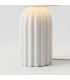 Lampe à poser en céramique blanc et abat-jour beige 23x23x38cm